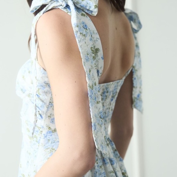 Floral Tie Strap Ruched Detail Maxi Dress - Picture 4 of 7